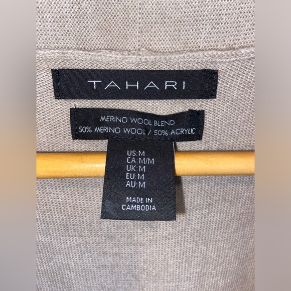 Women’s TAHARI beige Merino Wool blend Duster Vest Sz‎ medium - Picture 5 of 15